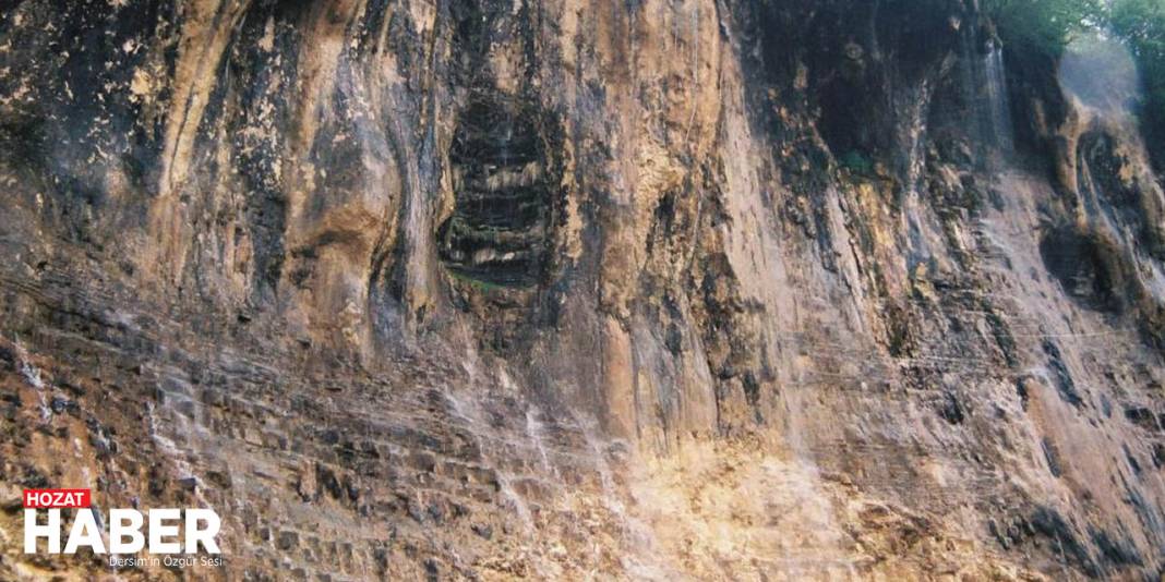 Dersim'in 20 Metre Yükseklikten Şahane Dökülen Suları 3