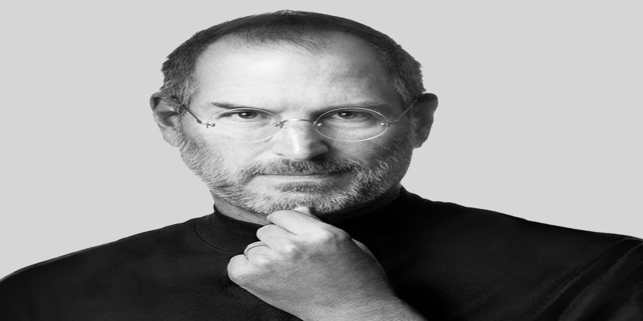 Steve Jobs'un İmzalı Kartviziti Rekor Fiyata Satıldı: Milyonlarca TL!