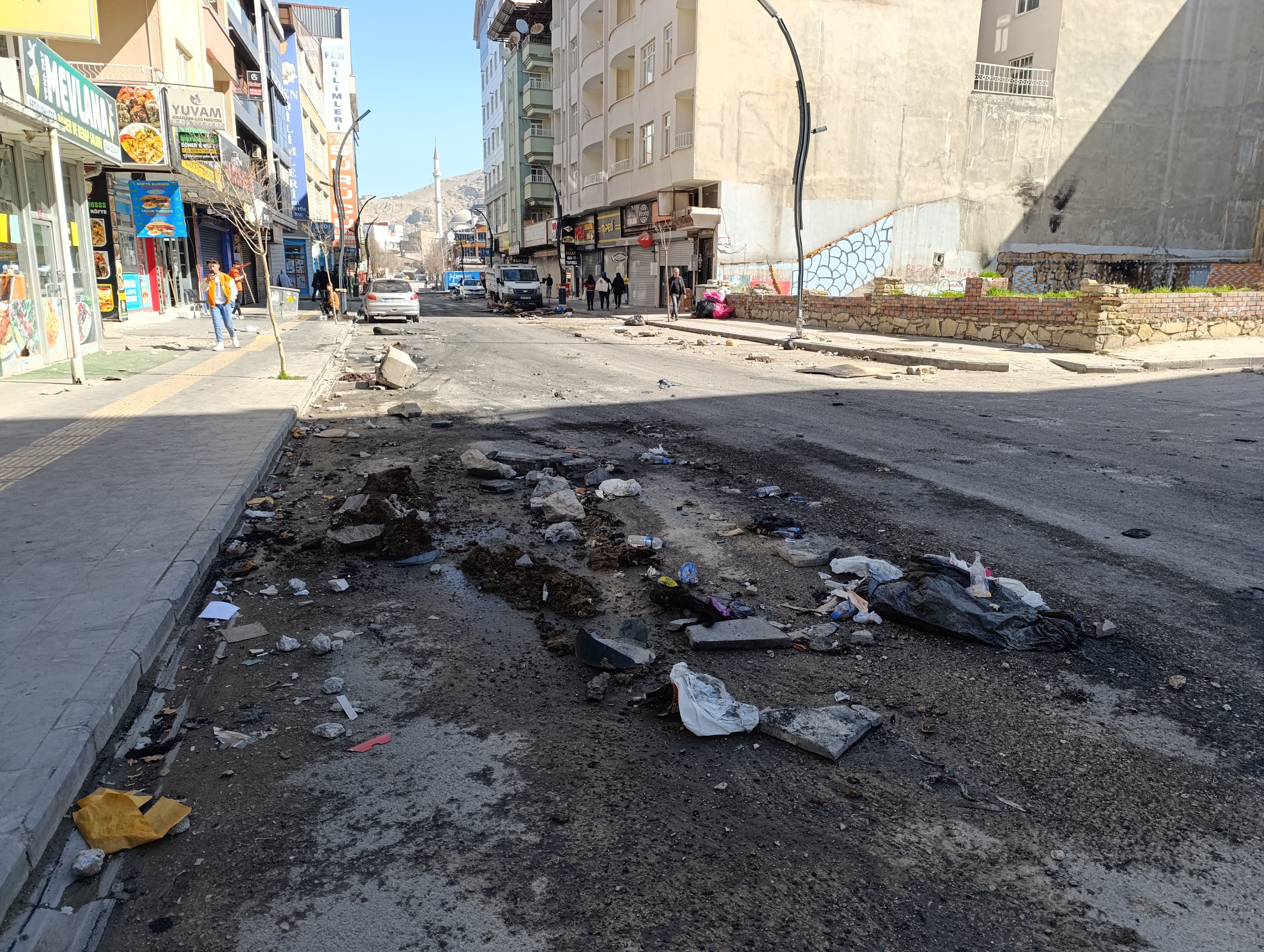 Van'da Yaşanan Olaylar Sonrası Sokakların Son Hali Görüntülendi