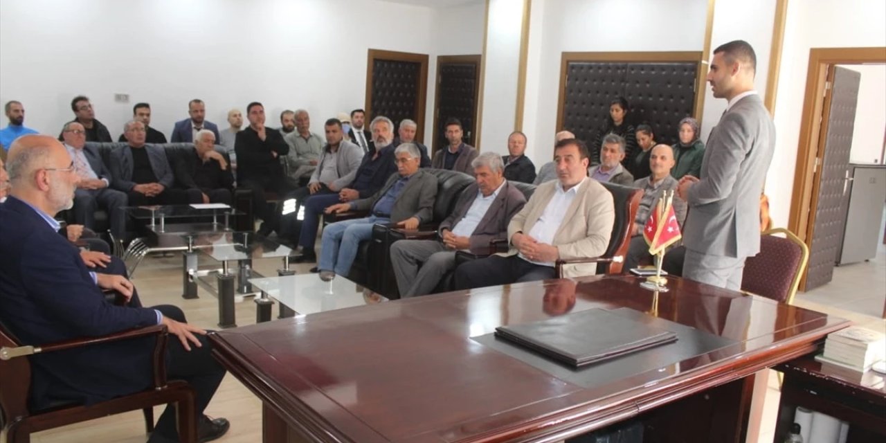 AK Parti'den Yeni Belediye Başkanı Çemişgezek'te Göreve Başladı