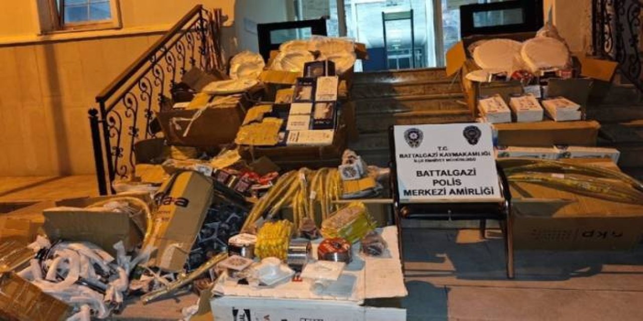 300 Bin TL Değerindeki İnşaat Malzemelerini Çalan Hırsızlar Yakalandı