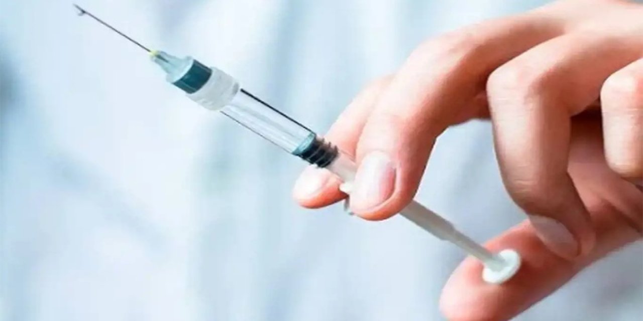 Dünya Aşı Haftası: Prof. Dr. Selim Badur Aşıların Önemini Vurguladı