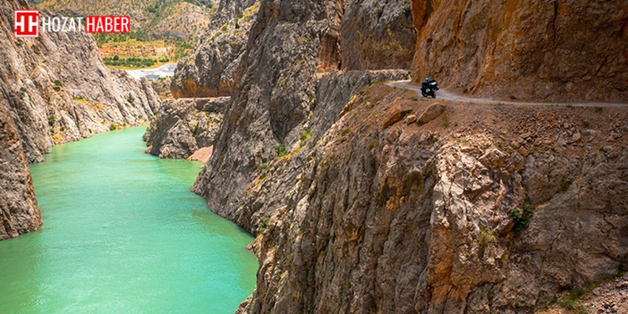 Erzincan'ın  Karanlık Kanyonu  doğal güzellikleri ve aktiviteleri ile turistlerin ilgi odağı