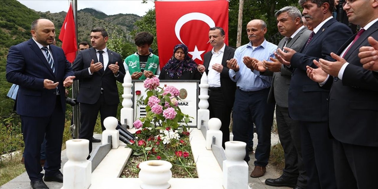 Tunceli'de Şehit Edilen Öğretmen Necmettin Yılmaz, 6. Şehitlik Yıl Dönümünde Anıldı