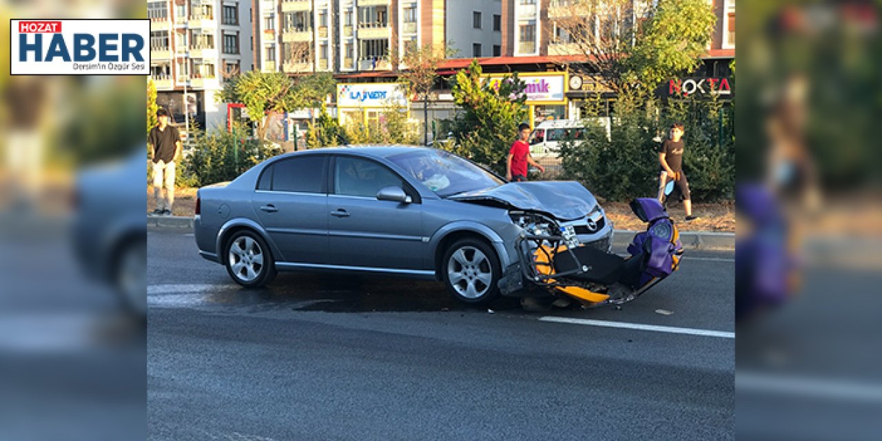 Bingöl'de Kurye Motosikletine Otomobil Çarptı: Ağır Yaralı