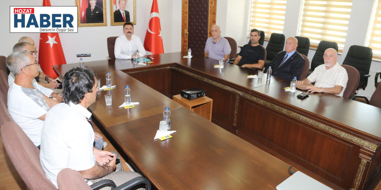 Tunceli'nin Köy Muhtarlarından Vali Tekbıyıkoğlu'na ziyaret