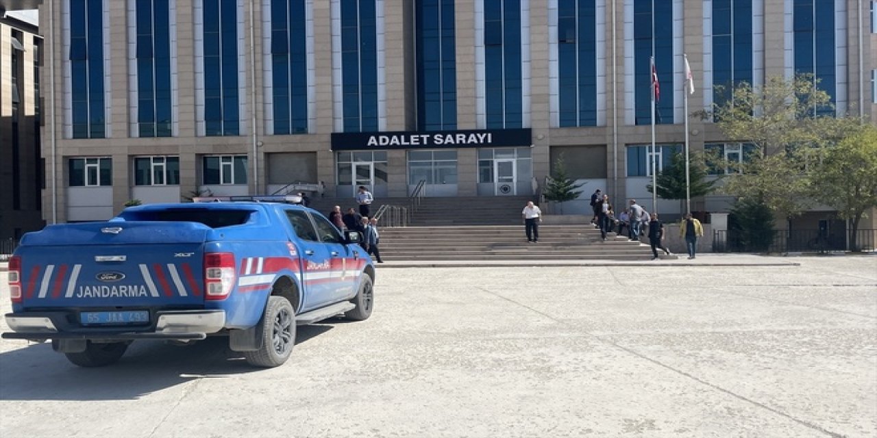 Van'da doktoru darbeden şahıslar tutuklandı