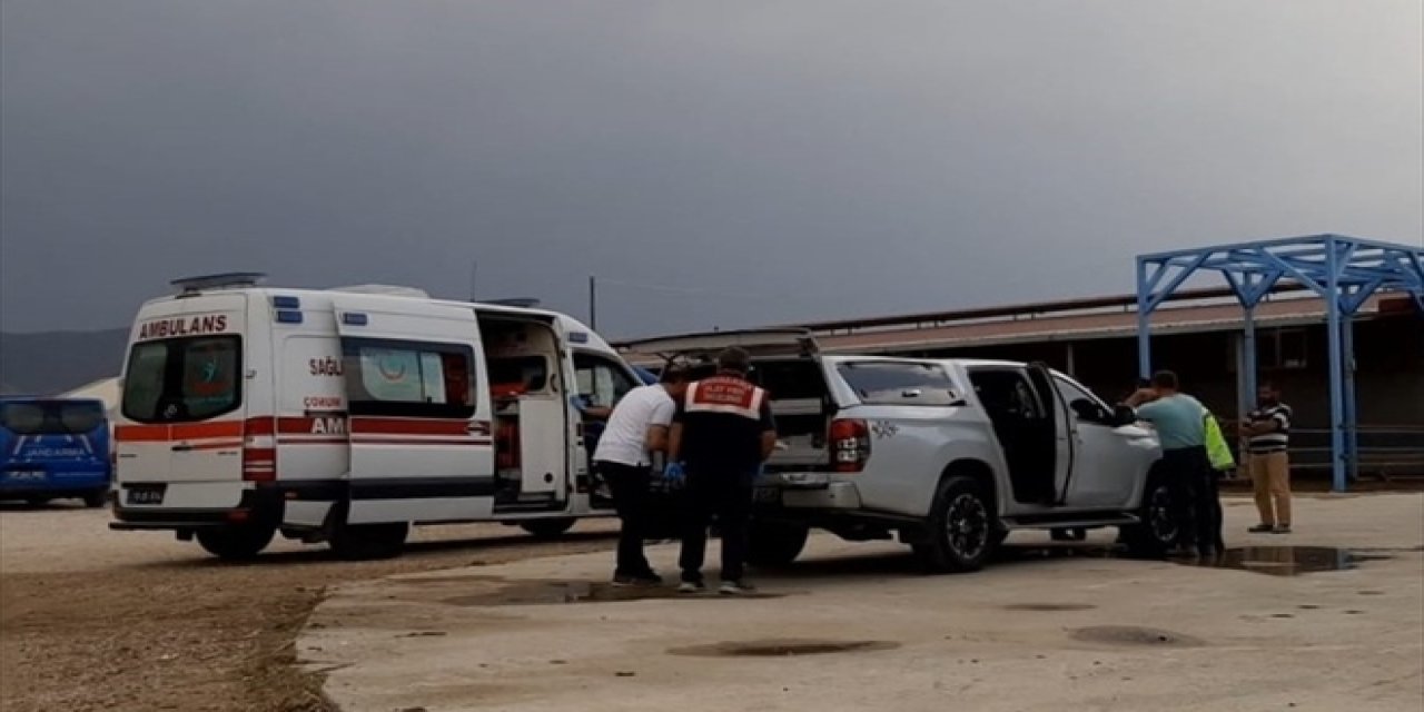 Çorum'da yürek burkan kaza! Küçük bebek, babasının kullandığı traktörün altında kaldı