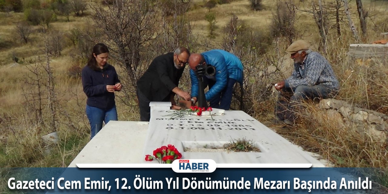 Gazeteci Cem Emir, 12. Ölüm Yıl Dönümünde Mezarı Başında Anıldı