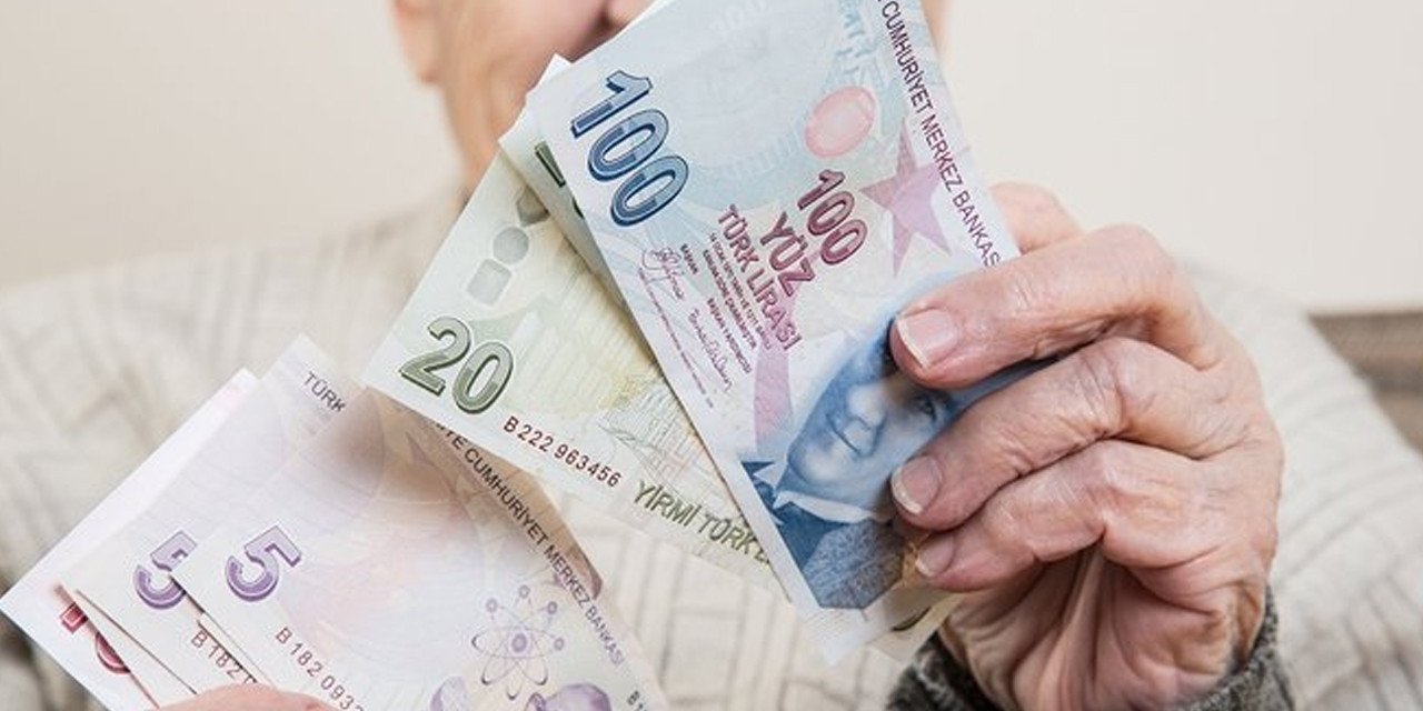 Tunceli’de yüksek emekli maaşı almak isteyenlere uyarı: 1 Ocak’ta hepsi zamlanacak! Acele etmeyen 40.000 TL zarar edecek