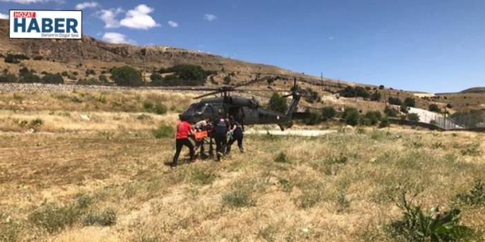 Tunceli'de Kalp Krizi Geçiren Kadın Helikopterle Hastaneye Kaldırıldı