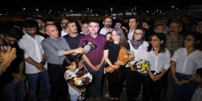Diyarbakır’da gazeteciler cezaevinden çıktı: Özgür basın susturulamaz!