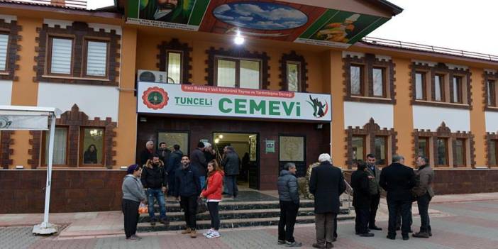 Sünni Vatandaşlar Dersim'de Alevi Cemevlerini Ziyaret Ediyor