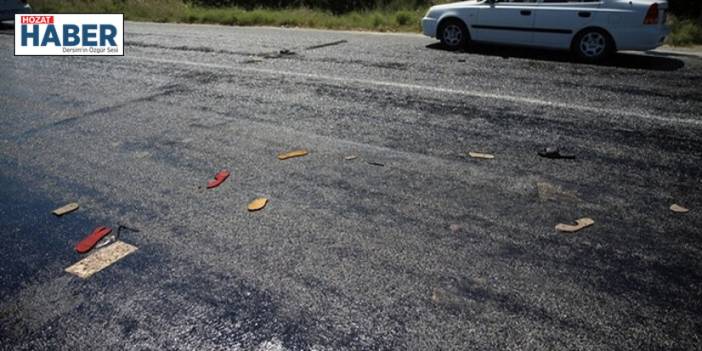 Sıcaktan dolayı vatandaşların terliği eriyen asfalta yapıştı